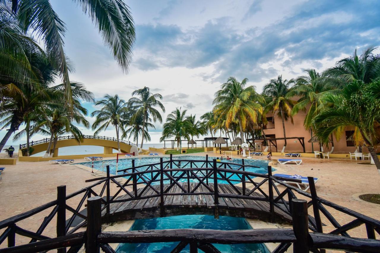 Reef Yucatán&Convention Center - Все включено Мерида Экстерьер фото